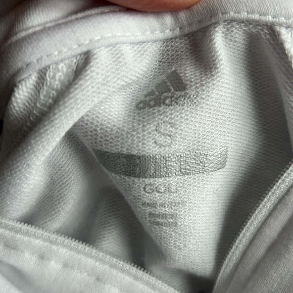 NWT 3/4 zip long sleeveve light weight top adidas. Size small new - Picture 6 of 6